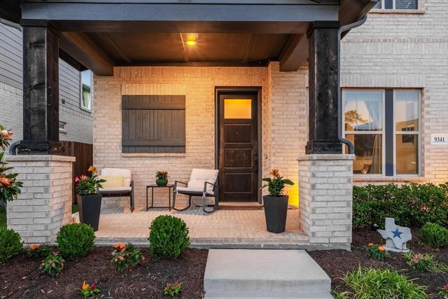 9341 Loggerhead Way, Fort Worth, TX 76118