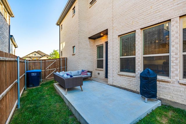 9341 Loggerhead Way, Fort Worth, TX 76118