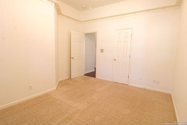 121 ANTLER CIR, San Antonio, TX 78232