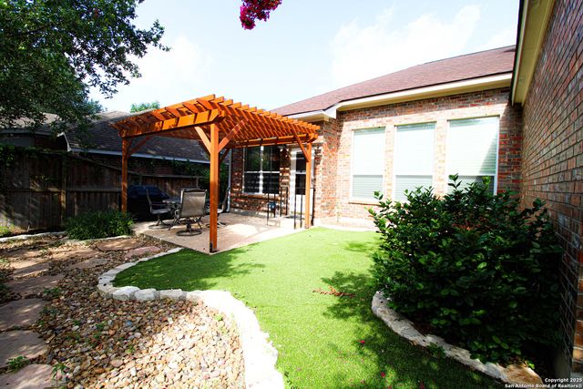 121 ANTLER CIR, San Antonio, TX 78232