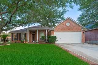 2403 Crescent Hollow Court, Spring, TX 77388