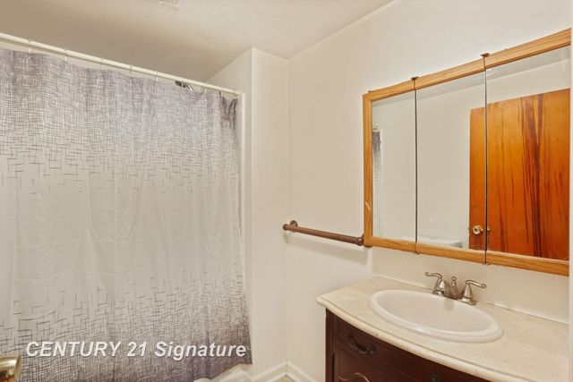 723 Pioneer Trail, Carrollton Twp, MI 48604