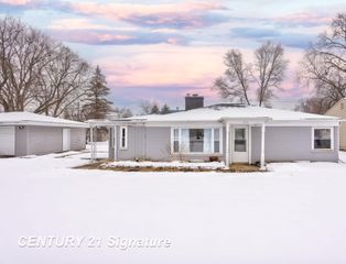723 Pioneer Trail, Carrollton Twp, MI 48604