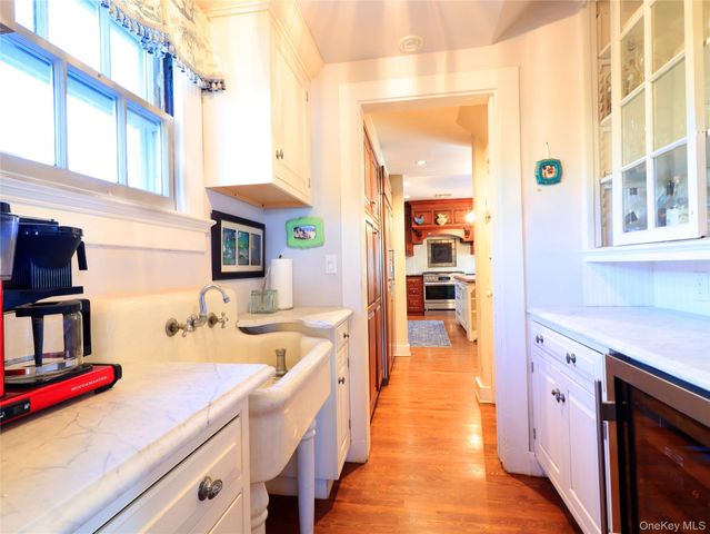 1120 Shore Road, Little Neck, NY 11363