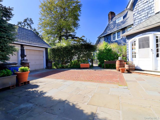 1120 Shore Road, Little Neck, NY 11363
