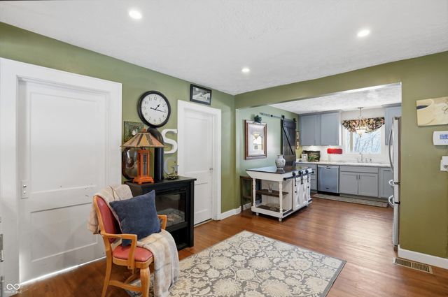 1120 S Jacobi Road, Greenfield, IN 46140