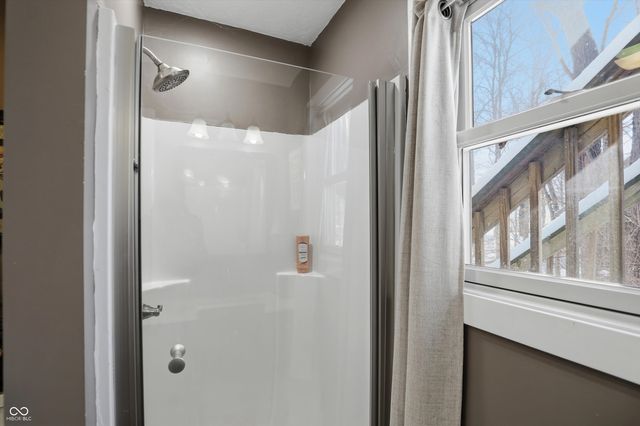 1120 S Jacobi Road, Greenfield, IN 46140