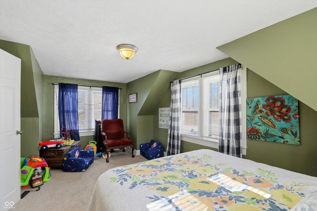 1120 S Jacobi Road, Greenfield, IN 46140