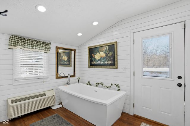 1120 S Jacobi Road, Greenfield, IN 46140