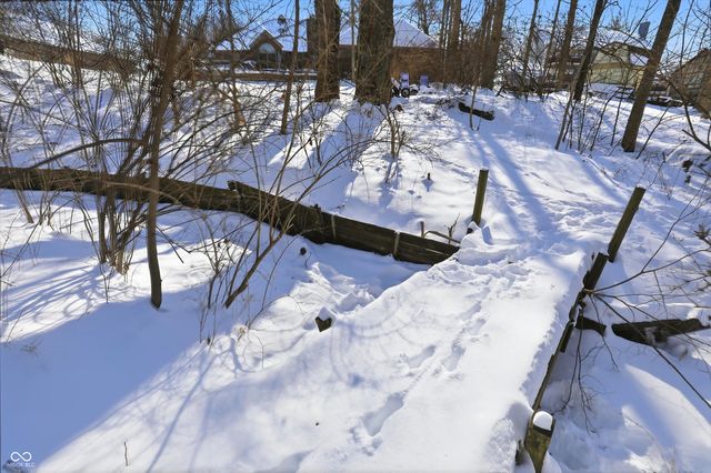 1120 S Jacobi Road, Greenfield, IN 46140