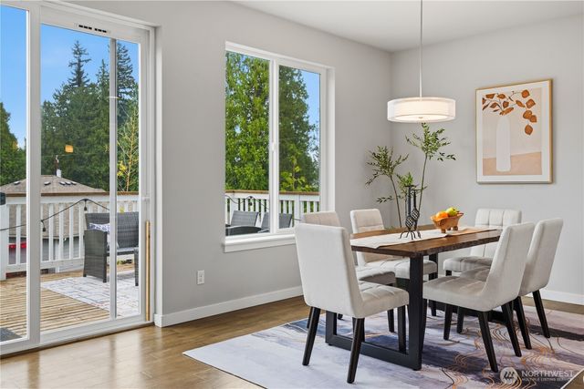 19217 8th Avenue W, Lynnwood, WA 98036