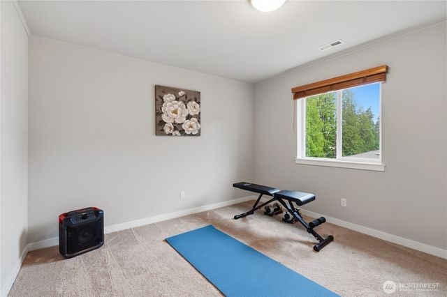19217 8th Avenue W, Lynnwood, WA 98036