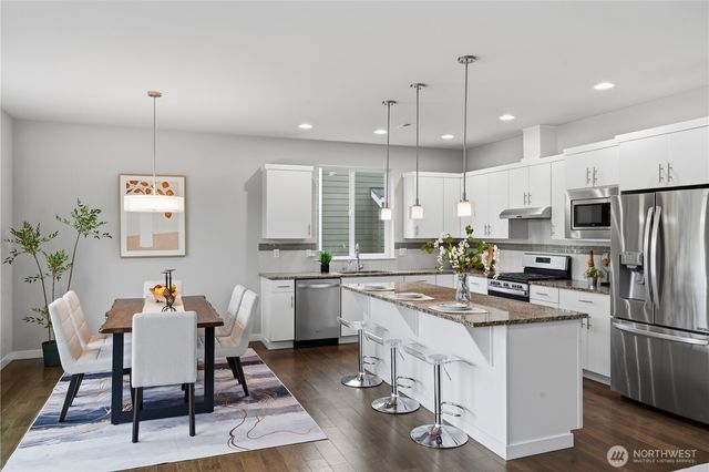 19217 8th Avenue W, Lynnwood, WA 98036