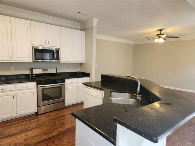 1943 Little Creek Crossing NW, Acworth, GA 30101