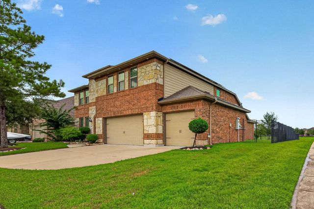 9110 Hollowcreek Point Lane, Cypress, TX 77433