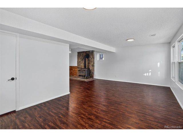 28555 Memorial Park Way, Conifer, CO 80433