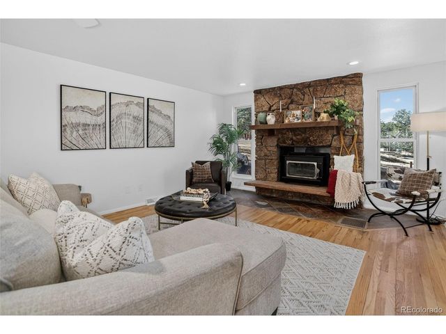 28555 Memorial Park Way, Conifer, CO 80433