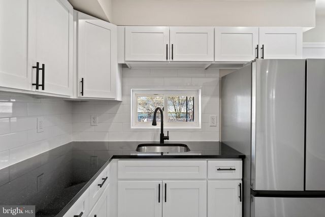 1631 POLES RD, Baltimore, MD 21221