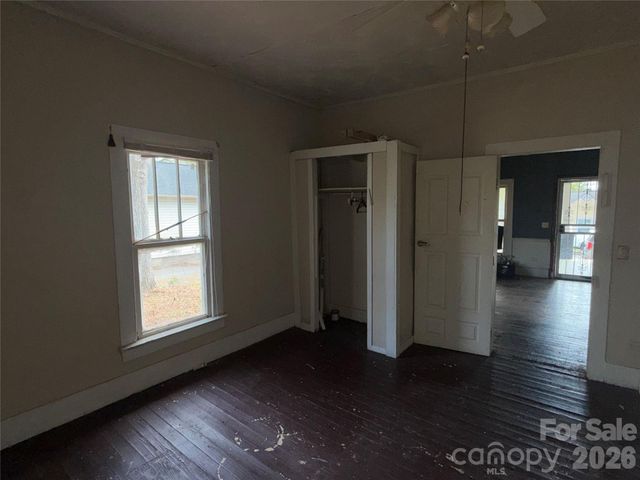 512 W 2nd Street, Cherryville, NC 28021