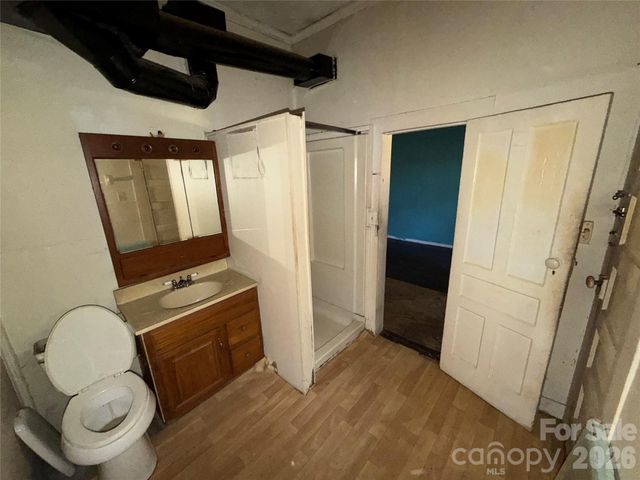 512 W 2nd Street, Cherryville, NC 28021