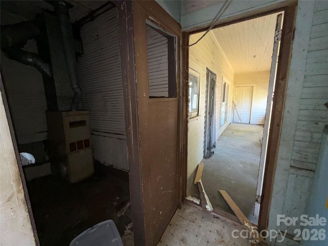512 W 2nd Street, Cherryville, NC 28021