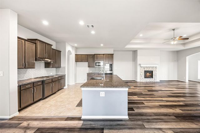 11202 Seguin Trail Court, Needville, TX 77461