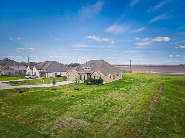 11202 Seguin Trail Court, Needville, TX 77461