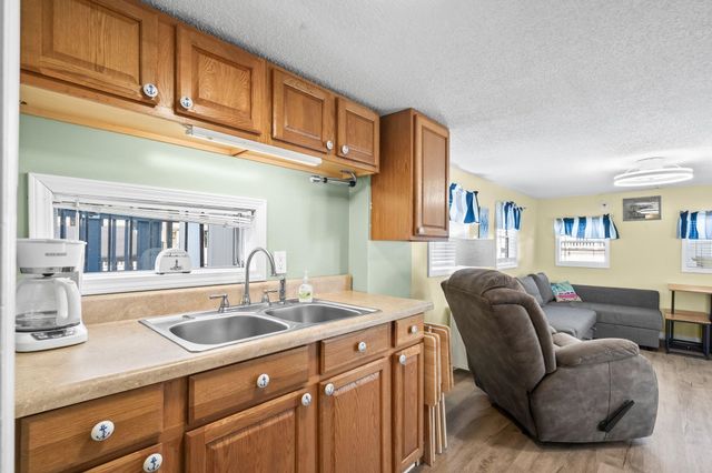 6001 - 5033 S Kings Hwy., Myrtle Beach, SC 29575