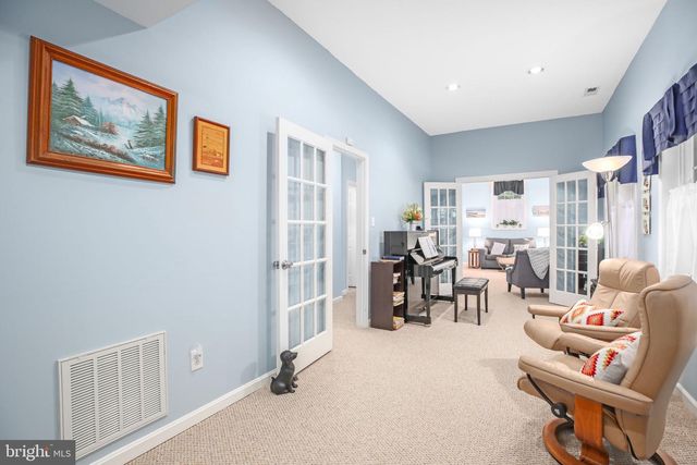 108 HUNTINGTON HILLS LN, Fredericksburg, VA 22401