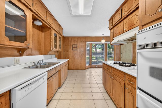 3505 Oak Haven Drive, Forest Hill, TX 76119
