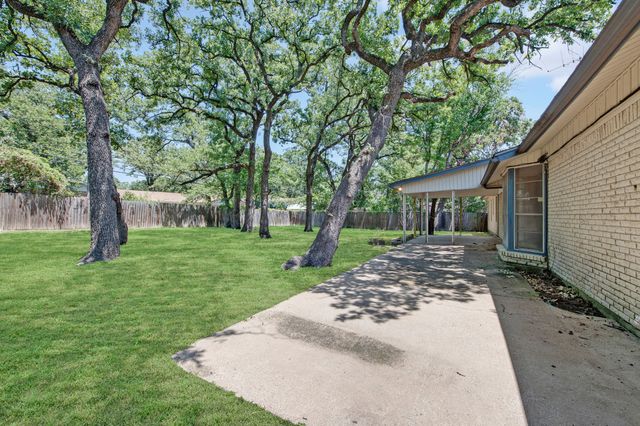 3505 Oak Haven Drive, Forest Hill, TX 76119