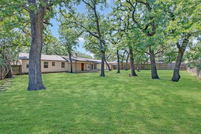 3505 Oak Haven Drive, Forest Hill, TX 76119