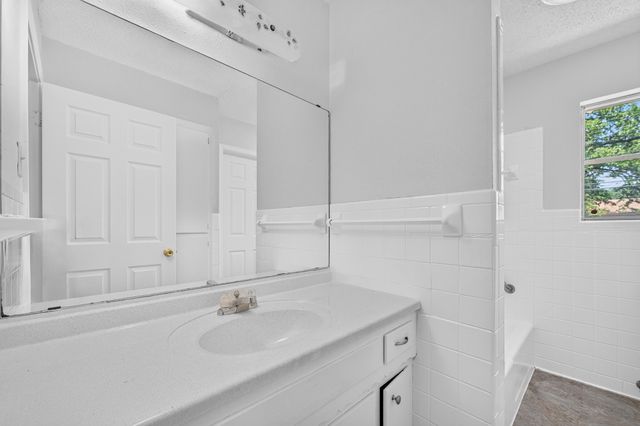 3505 Oak Haven Drive, Forest Hill, TX 76119