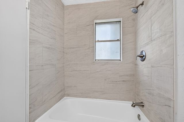 3505 Oak Haven Drive, Forest Hill, TX 76119