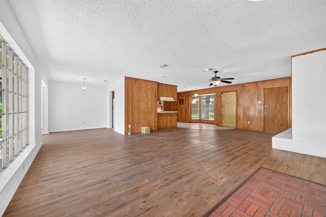 3505 Oak Haven Drive, Forest Hill, TX 76119