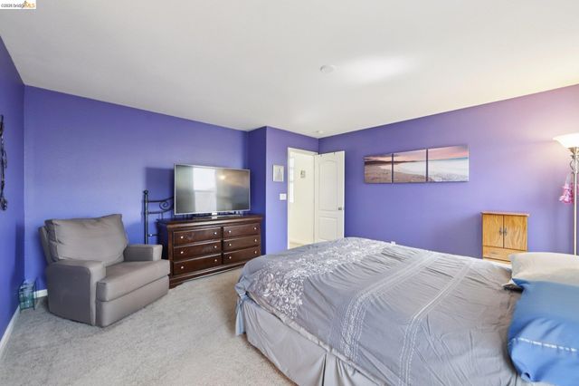 1327 Tuolumne Way, Oakley, CA 94561