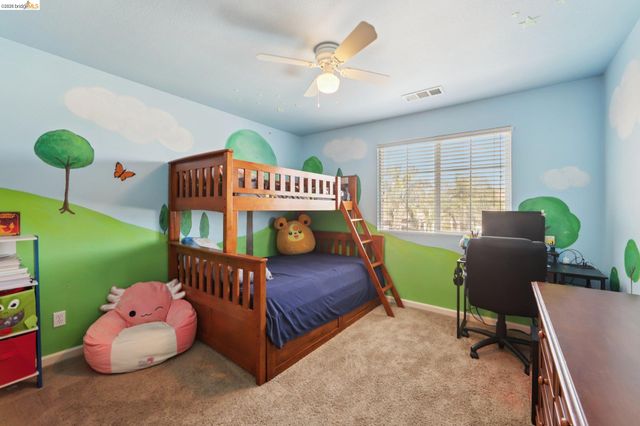 1327 Tuolumne Way, Oakley, CA 94561