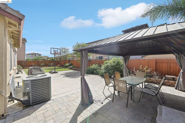 1327 Tuolumne Way, Oakley, CA 94561