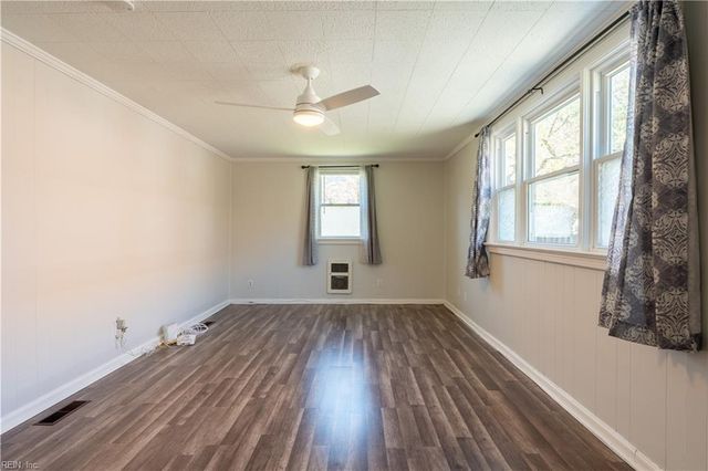 8580 Wayland ST, Norfolk, VA 23503