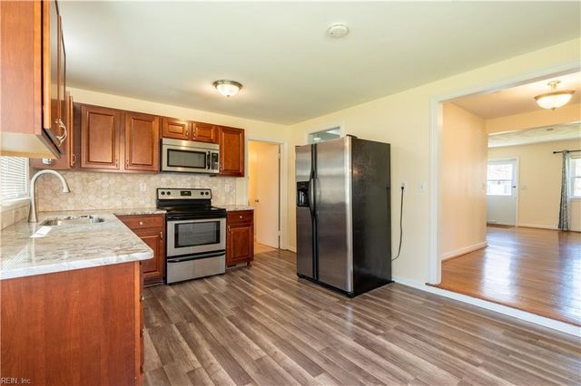 8580 Wayland ST, Norfolk, VA 23503