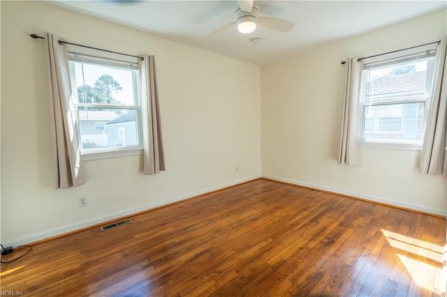 8580 Wayland ST, Norfolk, VA 23503