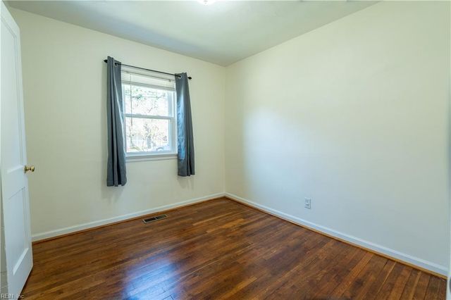 8580 Wayland ST, Norfolk, VA 23503