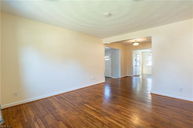 8580 Wayland ST, Norfolk, VA 23503