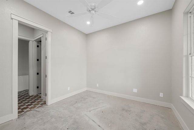 407 Lacek Mill Road, China Spring, TX 76633