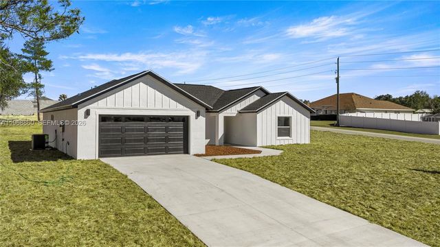 9989 SW 42nd Ave, Ocala, FL 34476