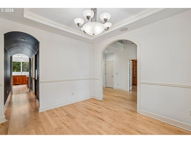 8768 Sw MARSEILLES Dr, Beaverton, OR 97007