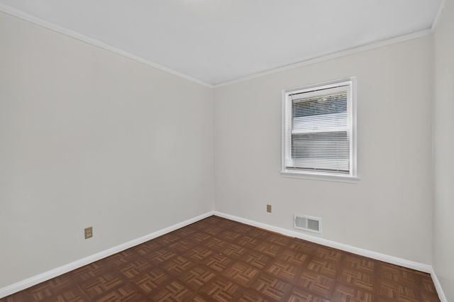 766 Idaho Avenue E, Saint Paul, MN 55106