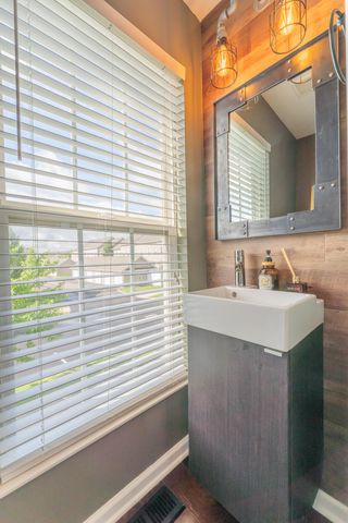 5602 Middle Falls St Street, 51, Dublin, OH 43016