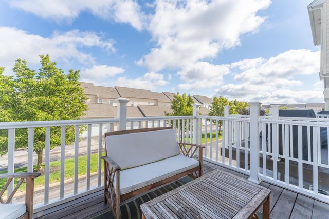 5602 Middle Falls St Street, 51, Dublin, OH 43016