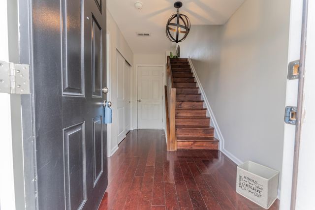 5602 Middle Falls St Street, 51, Dublin, OH 43016